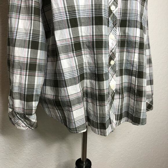 Torrid white army green plaid button down top size 0 or Large - Picture 3 of 14